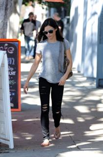 Jenna Dewan feet photo thumbnail