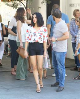 Jenna Dewan feet photo thumbnail