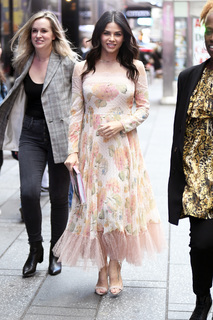 Jenna Dewan feet photo thumbnail