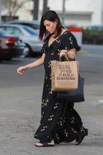 Jenna Dewan feet photo thumbnail