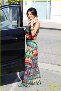 Jenna Dewan feet photo thumbnail