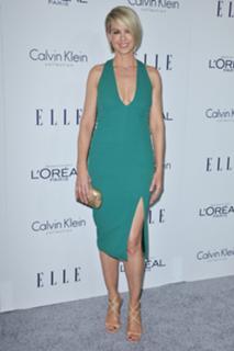 Jenna Elfman feet photo thumbnail