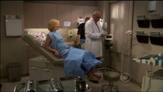 Jenna Elfman feet photo thumbnail