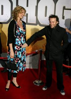 Jenna Elfman feet photo thumbnail
