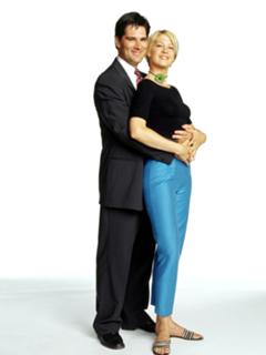 Jenna Elfman feet photo thumbnail