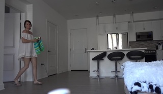 Jenna Ezarik feet photo thumbnail