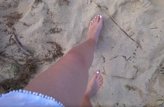Jenna Ezarik feet photo thumbnail