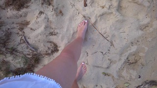 Jenna Ezarik feet photo thumbnail
