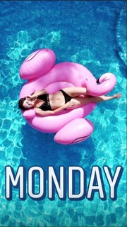 Jenna Ezarik feet photo thumbnail
