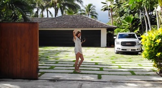 Jenna Ezarik feet photo thumbnail