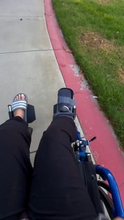 Jenna Ezarik feet photo thumbnail