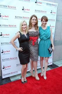 Jenna Fischer feet photo thumbnail