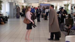 Jenna Fischer feet photo thumbnail