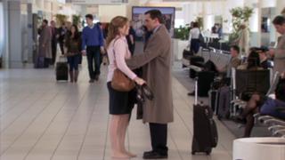 Jenna Fischer feet photo thumbnail