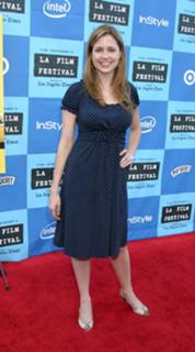 Jenna Fischer feet photo thumbnail