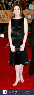 Jenna Fischer feet photo thumbnail