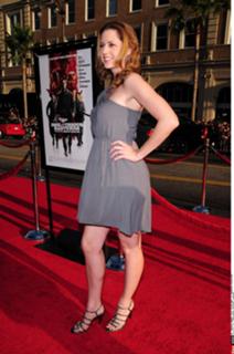 Jenna Fischer feet photo thumbnail