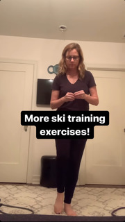 Jenna Fischer feet photo thumbnail