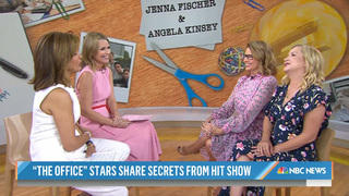 Jenna Fischer feet photo thumbnail