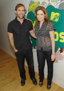 Jenna Fischer feet photo thumbnail