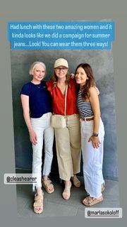 Jenna Fischer feet photo thumbnail