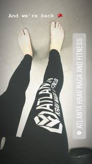 Jenna Kanell feet photo 4