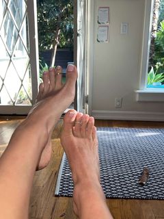 Jenna Lee feet photo 6