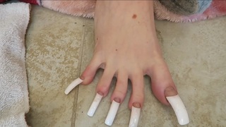 Jenna Marbles feet photo thumbnail