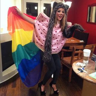 Jenna Marbles feet photo thumbnail