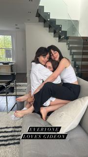Jenna Ortega feet photo thumbnail