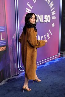 Jenna Ortega feet photo thumbnail