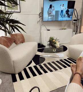 Jenna Owens feet photo 11