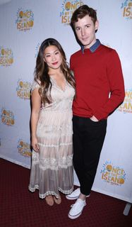 Jenna Ushkowitz feet photo 6