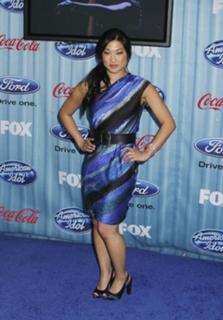 Jenna Ushkowitz feet photo 9