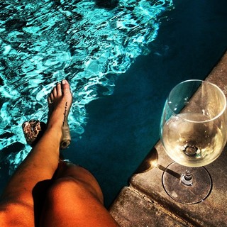 Jenna Ushkowitz feet photo 19