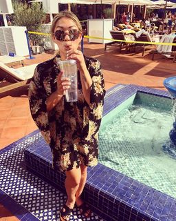 Jenna Ushkowitz feet photo 11