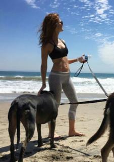 Jenna Willis feet photo 10