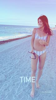 Jenna Willis feet photo 20