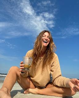Jenna Willis feet photo 17