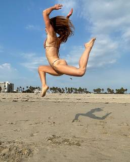 Jenna Willis feet photo 11
