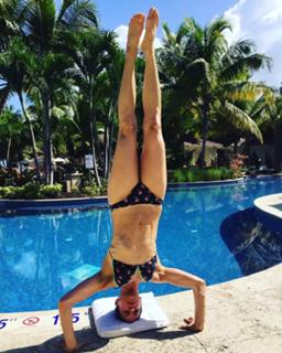 Jenna Wolfe feet photo 8