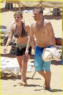 Jennette McCurdy feet photo thumbnail