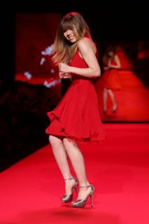 Jennette McCurdy feet photo thumbnail