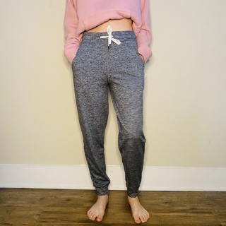 Jennette McCurdy feet photo thumbnail