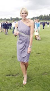 Jenni Falconer feet photo thumbnail