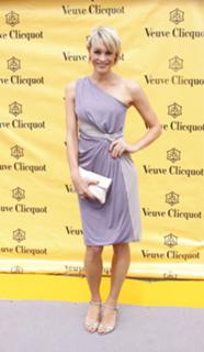 Jenni Falconer feet photo thumbnail