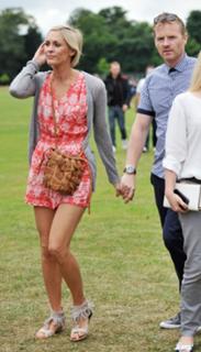 Jenni Falconer feet photo thumbnail