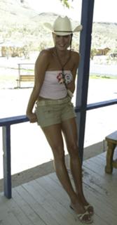 Jenni Falconer feet photo thumbnail
