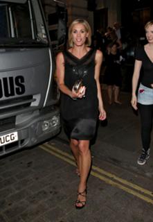 Jenni Falconer feet photo thumbnail
