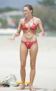 Jenni Falconer feet photo thumbnail